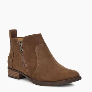 Ugg women’s Aureo II Suede Waterproof Chelsea Boots